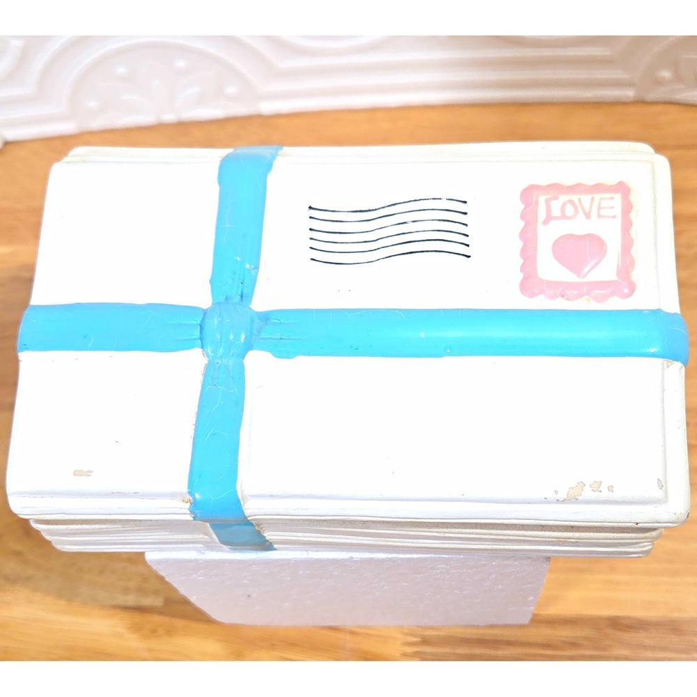 Giftco Ceramic Lidded Trinket Box White/Blue/Pink Floral Love Rectangle